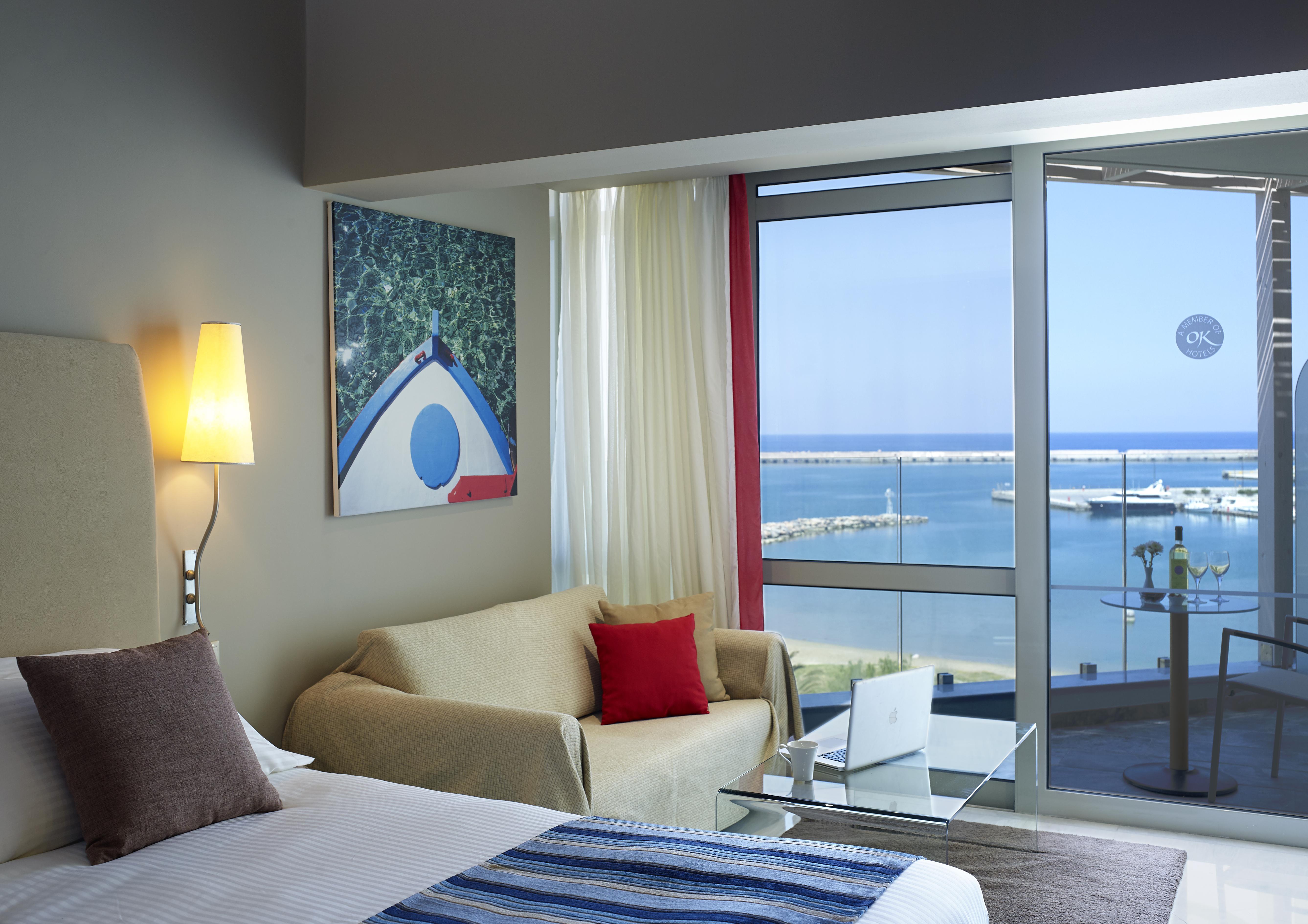 Kyma Suites Beach Hotel Rethymno  Exterior photo